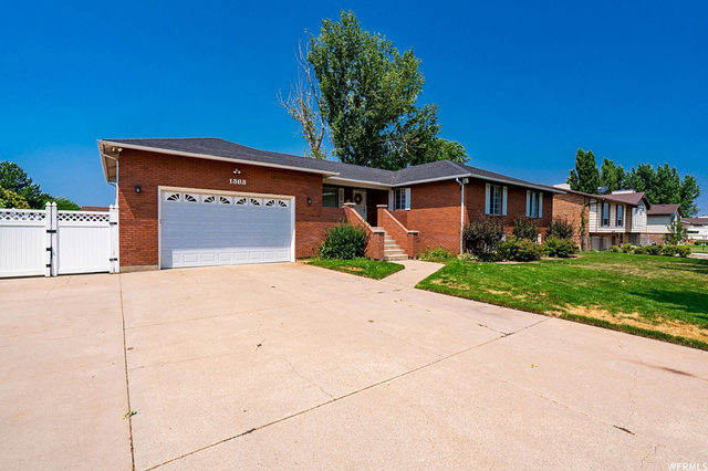1363 N 630 W, Clinton, UT 84015 — photo 3