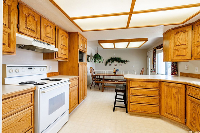 1363 N 630 W, Clinton, UT 84015 — photo 10