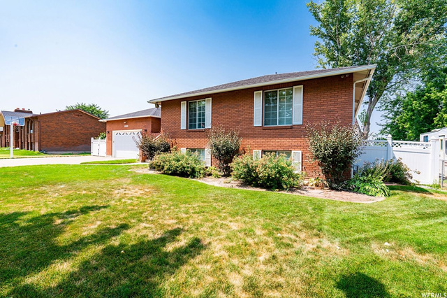 1363 N 630 W, Clinton, UT 84015 — photo 2