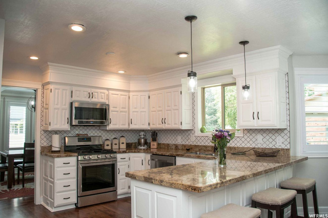 8368 S 1925 E, Sandy, UT 84093 — photo 8
