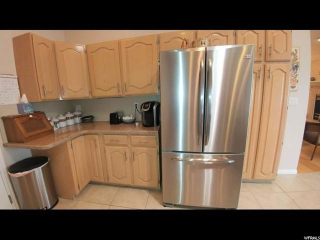 5570 S 600 E, Washington Terrace, UT 84405 — photo 7
