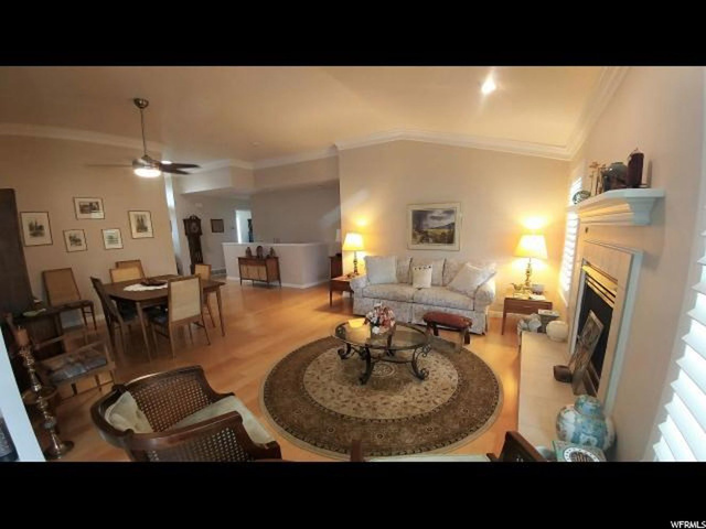 5570 S 600 E, Washington Terrace, UT 84405 — photo 11