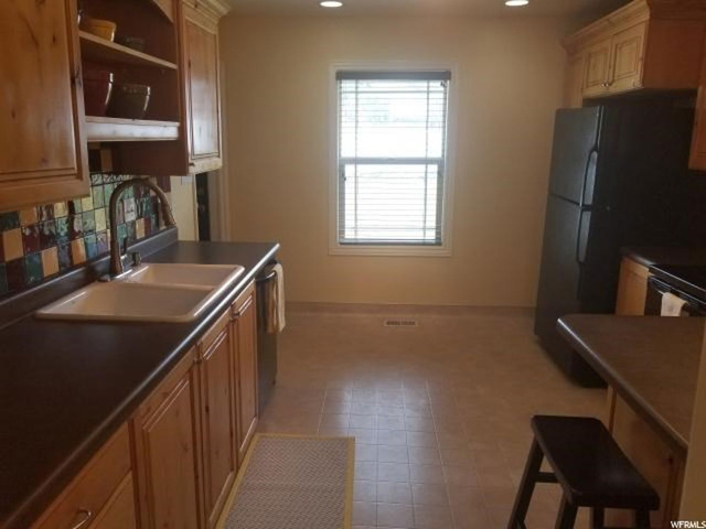 469 S 200 E, Bountiful, UT 84010 — photo 11