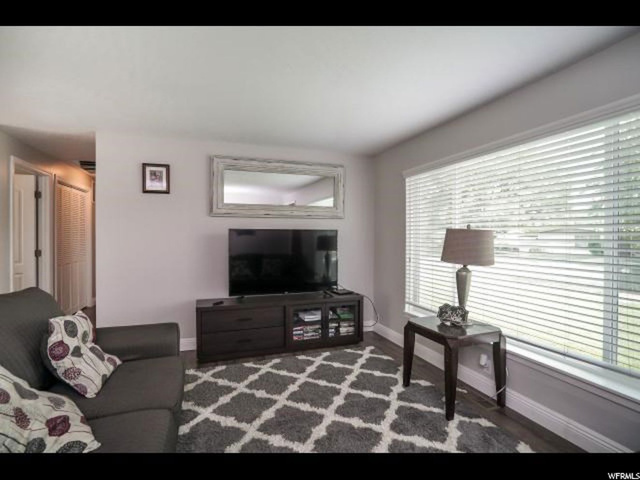 437 W 2525 N, Sunset, UT 84015 — photo 6