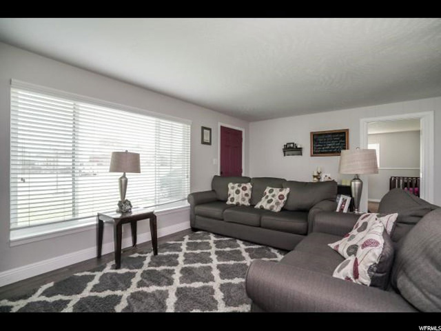 437 W 2525 N, Sunset, UT 84015 — photo 7