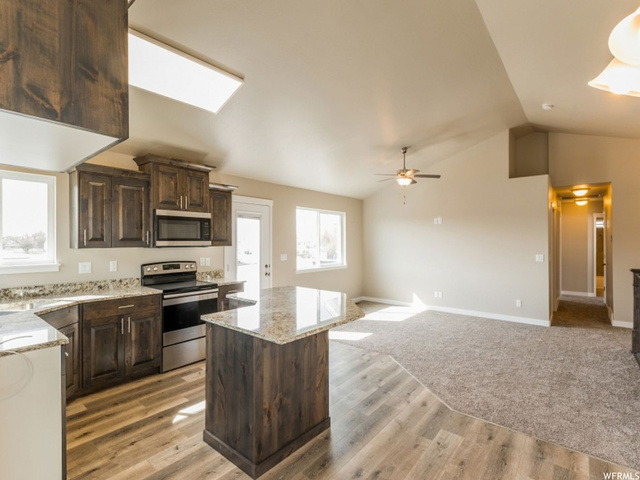 3923 W 5425 S, Roy, UT 84067 — photo 7