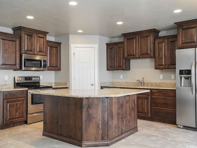 1354 W 1200 S, Clearfield, UT 84015 — photo 8