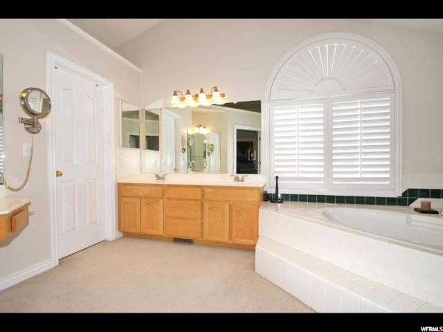 1168 E 2500 N, Layton, UT 84040 — photo 8