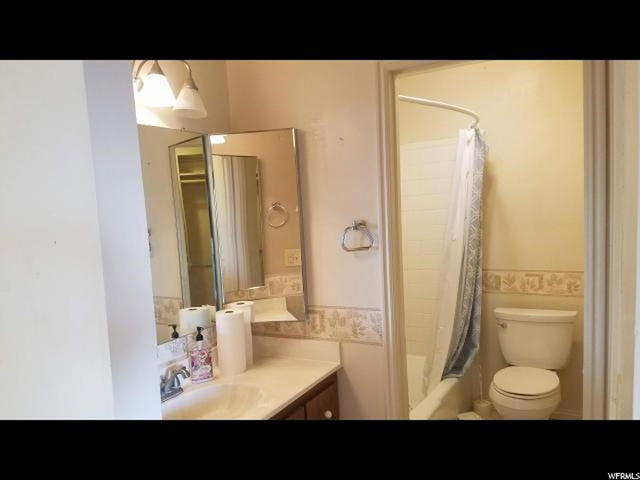 3240 S Bountiful Blvd E, Bountiful, UT 84010 — photo 9