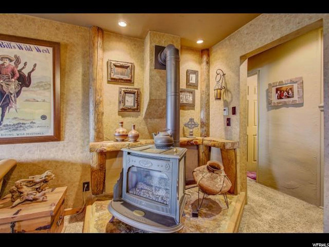 30 N 200 E, Bicknell, UT 84715 — photo 6