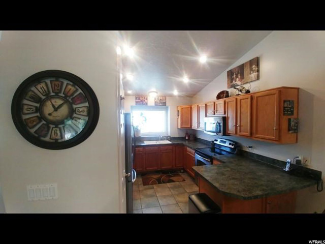 2157 W 1570 N, Clinton, UT 84015 — photo 6