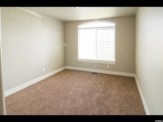228 S 2850 E, Vernal, UT 84078 — photo 11