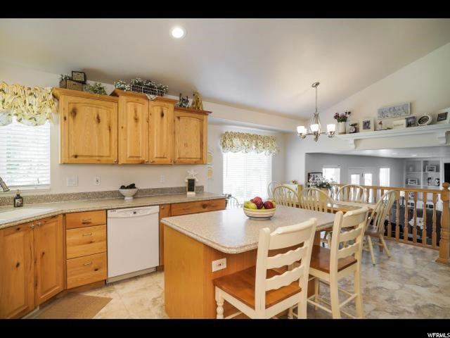 2684 W 2375 N, Clinton, UT 84015 — photo 9