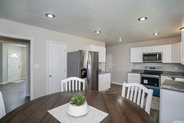 5257 S 2375 W, Roy, UT 84067 — photo 6