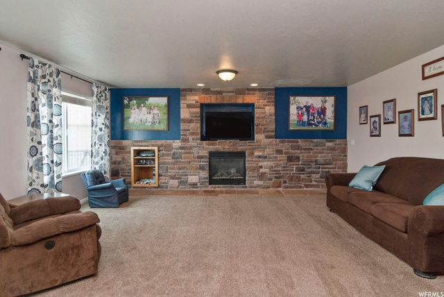 5936 S 4400 W, Hooper, UT 84315 — photo 9