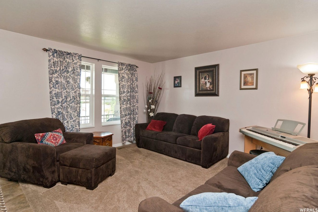 5936 S 4400 W, Hooper, UT 84315 — photo 2