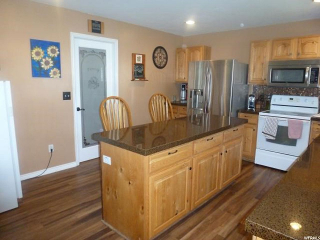 1946 S 875 E, Clearfield, UT 84015 — photo 8