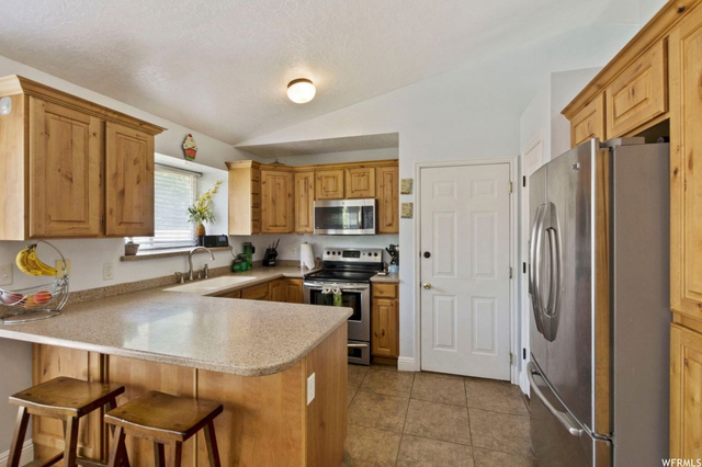 2198 Sunset Dr, Lehi, UT 84043 — photo 2