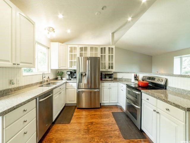 2057 E 10140 S, Sandy, UT 84092 — photo 11