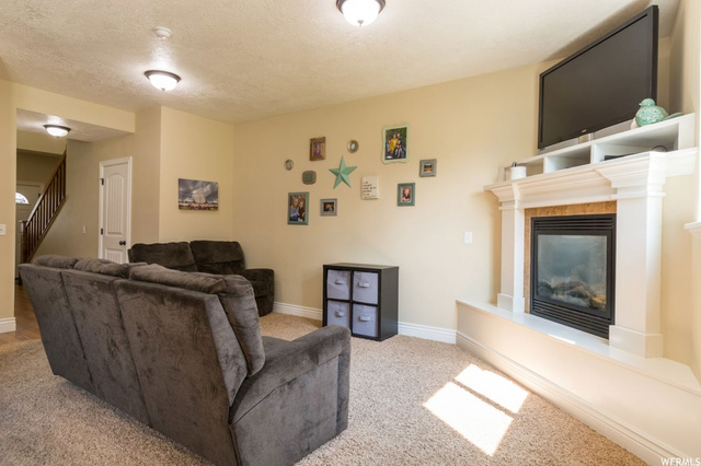 694 N 130 E, Smithfield, UT 84335 — photo 4