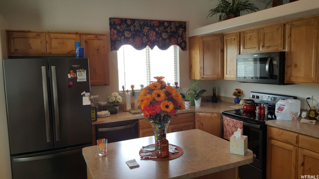 4261 W 4800 S, Roy, UT 84067 — photo 11