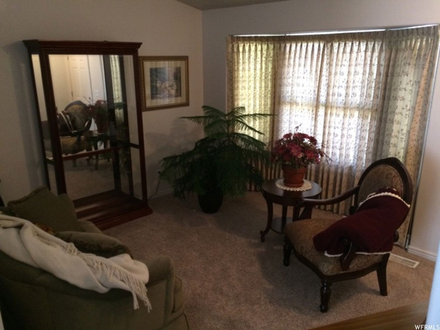 4261 W 4800 S, Roy, UT 84067 — photo 8