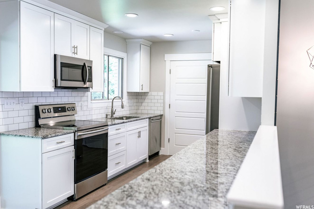 241 E 870 N, Logan, UT 84321 — photo 5