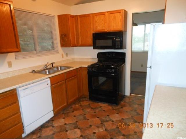10132 S 2050 E, Sandy, UT 84092 — photo 7