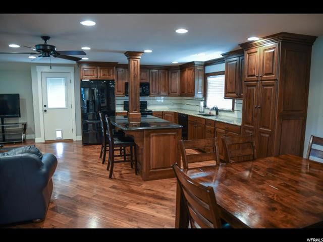 2524 Edgehill Dr, Bountiful, UT 84010 — photo 12
