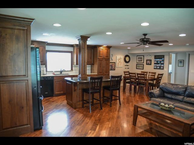 2524 Edgehill Dr, Bountiful, UT 84010 — photo 8