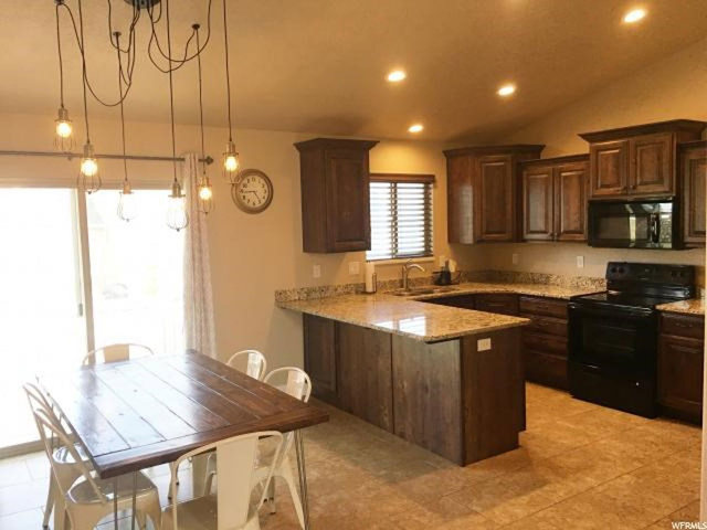 5418 S 3200 W, Roy, UT 84067 — photo 9