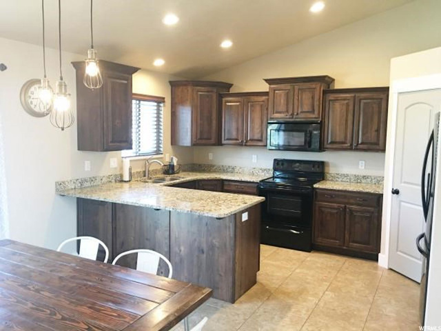 5418 S 3200 W, Roy, UT 84067 — photo 11