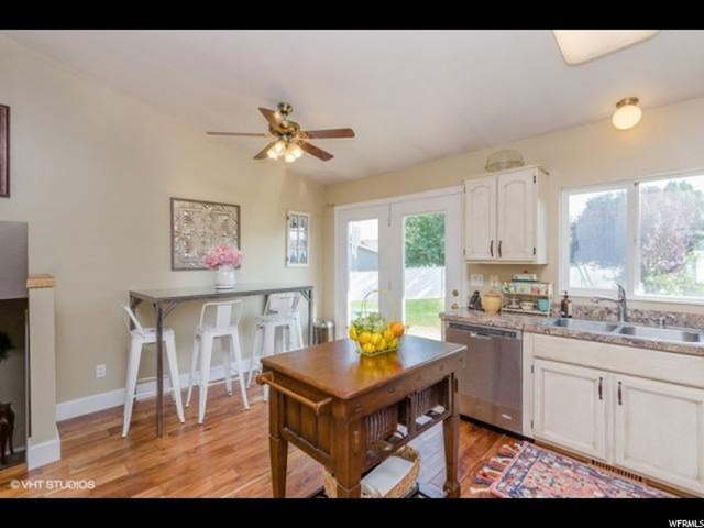 874 W 1145 N, Clinton, UT 84015 — photo 4
