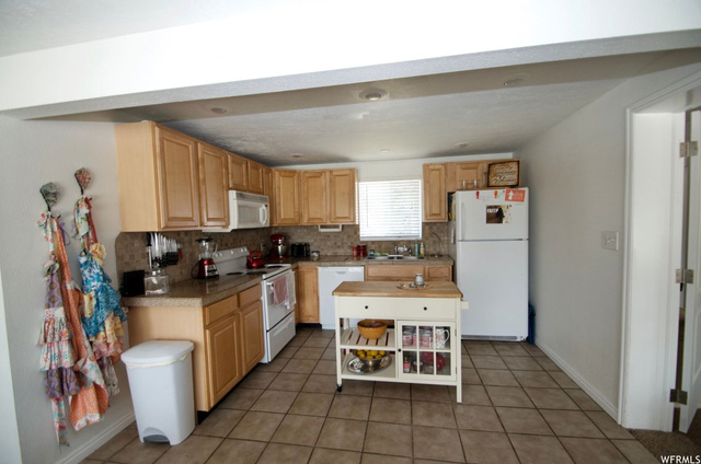 959 E Egan N, Layton, UT 84040 — photo 5