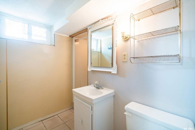 4442 S 375 E, Washington Terrace, UT 84405 — photo 12