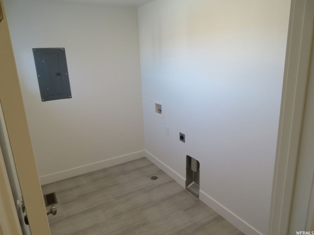 1407 E 380 S, Hyrum, UT 84319 — photo 10