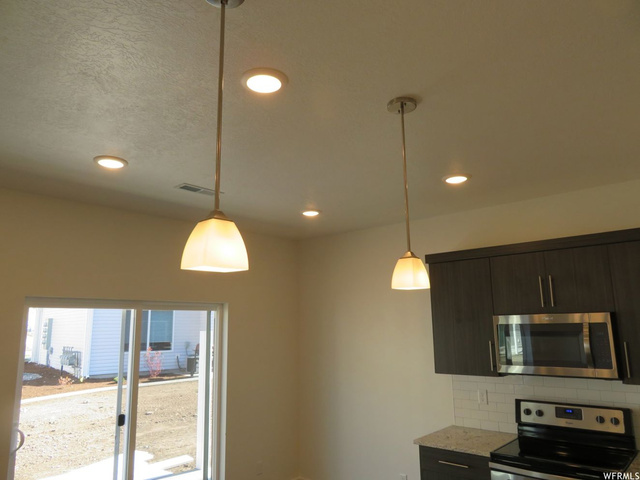 1407 E 380 S, Hyrum, UT 84319 — photo 6