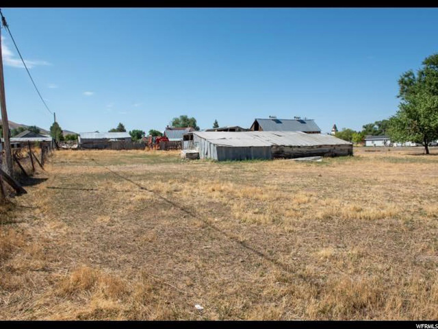 174 N 200 E, Levan, UT 84639 — photo 4
