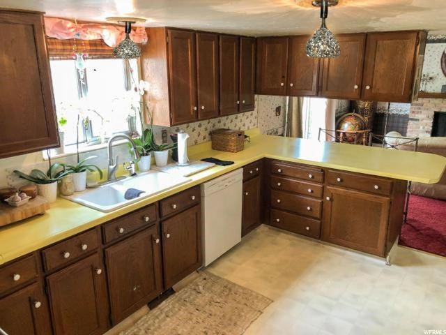 9643 S Buttonwood E, Sandy, UT 84092 — photo 10