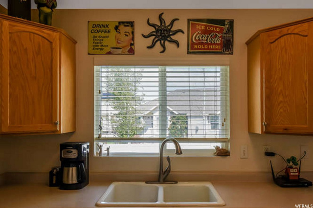 1184 W 1075 N, Clinton, UT 84015 — photo 7