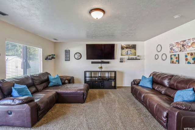 1184 W 1075 N, Clinton, UT 84015 — photo 9