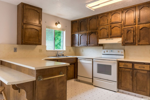 340 E 1200 N, Logan, UT 84321 — photo 9