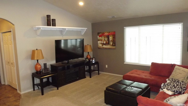 19 N 975 W, Clearfield, UT 84015 — photo 8