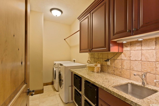324 Maxine Ct, Bountiful, UT 84010 — photo 8