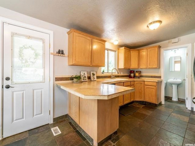 816 E 4500 S, South Ogden, UT 84403 — photo 8
