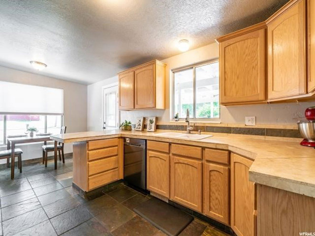 816 E 4500 S, South Ogden, UT 84403 — photo 6