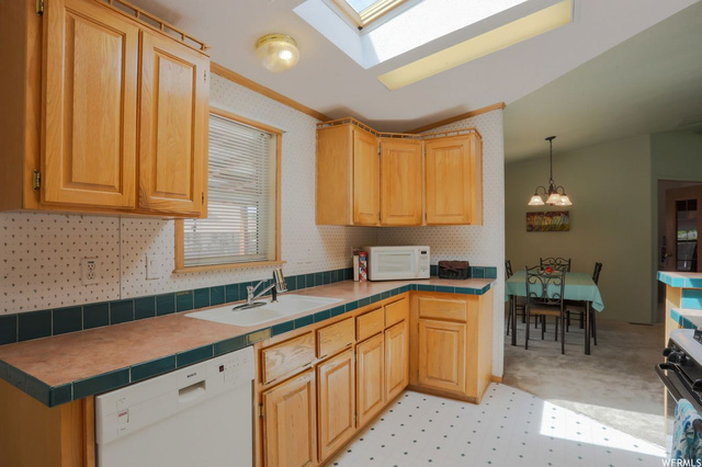 1663 W 1880 N, Helper, UT 84526 — photo 8