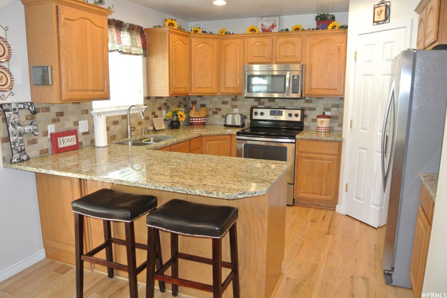 628 E 2475 N, North Ogden, UT 84414 — photo 7