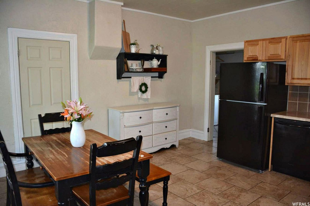 339 W Center St, Logan, UT 84321 — photo 4