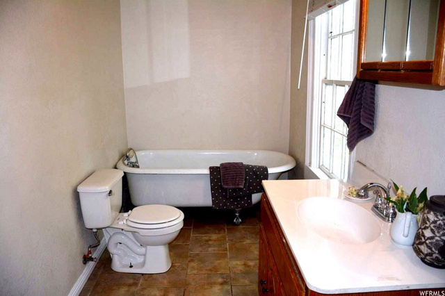339 W Center St, Logan, UT 84321 — photo 11